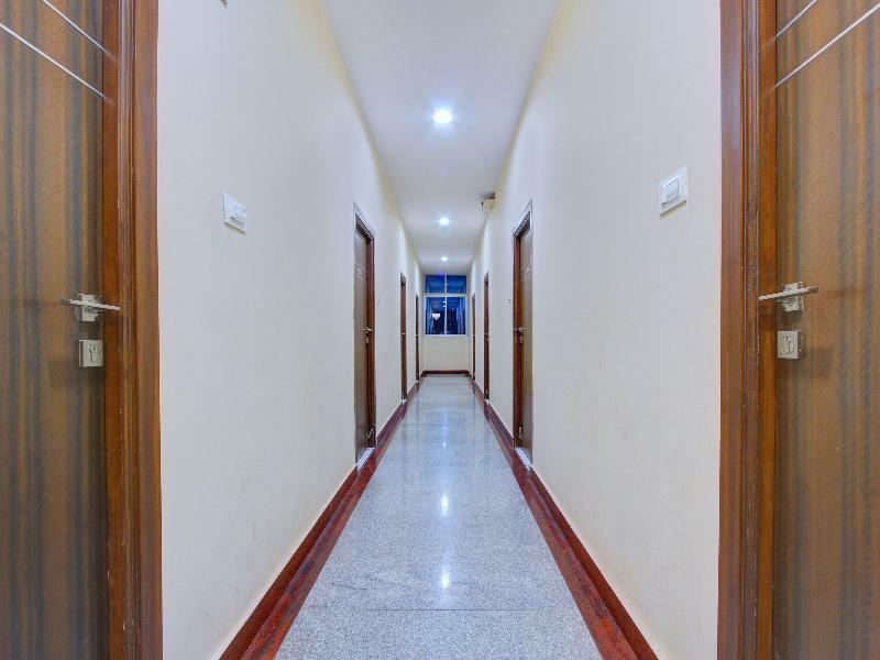 Oyo 7627 Royal Plaza Hotel Hyderabad Luaran gambar